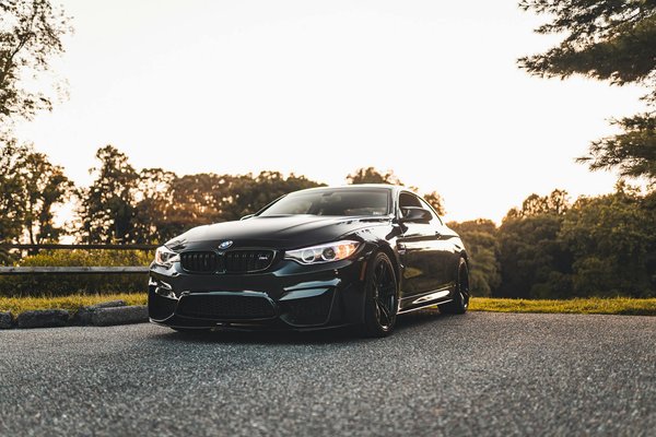 Como escolher o carro adequado para famílias numerosas?